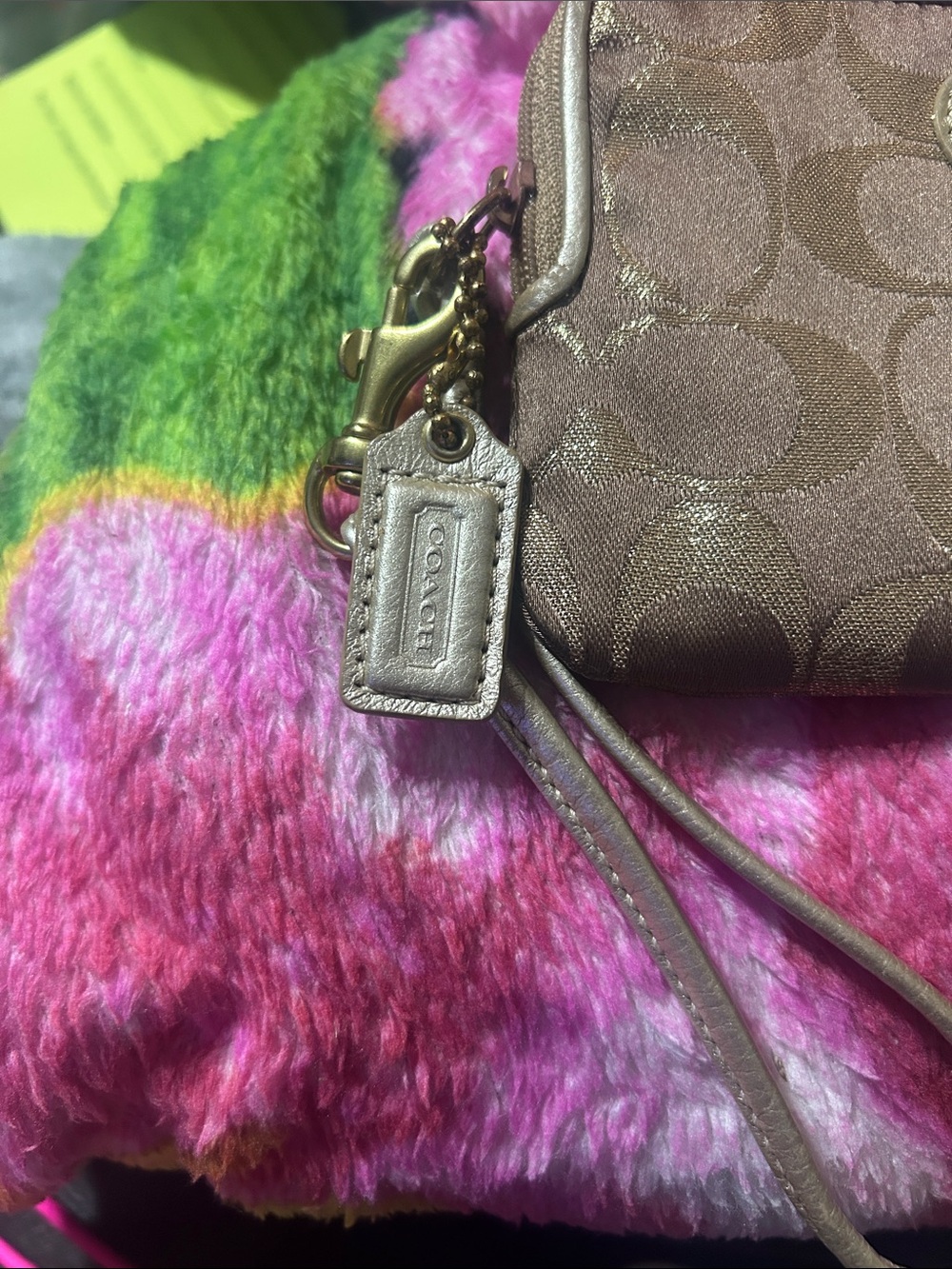 Vintage Y2K coach monogram canvas wristlet - Picture 4 of 10